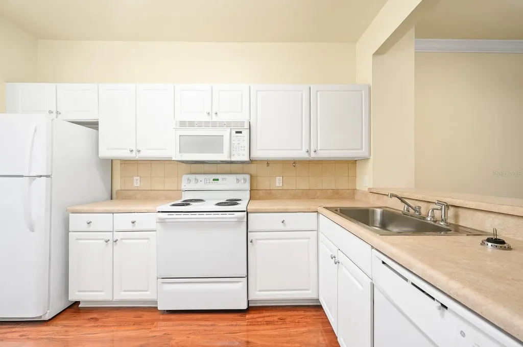 5062 NW 44th Lane Gainesville FL 32606