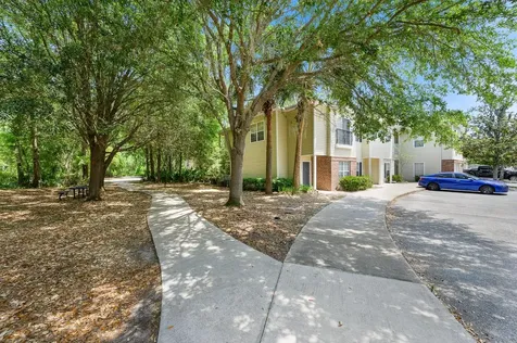 5062 NW 44th Lane Gainesville FL 32606