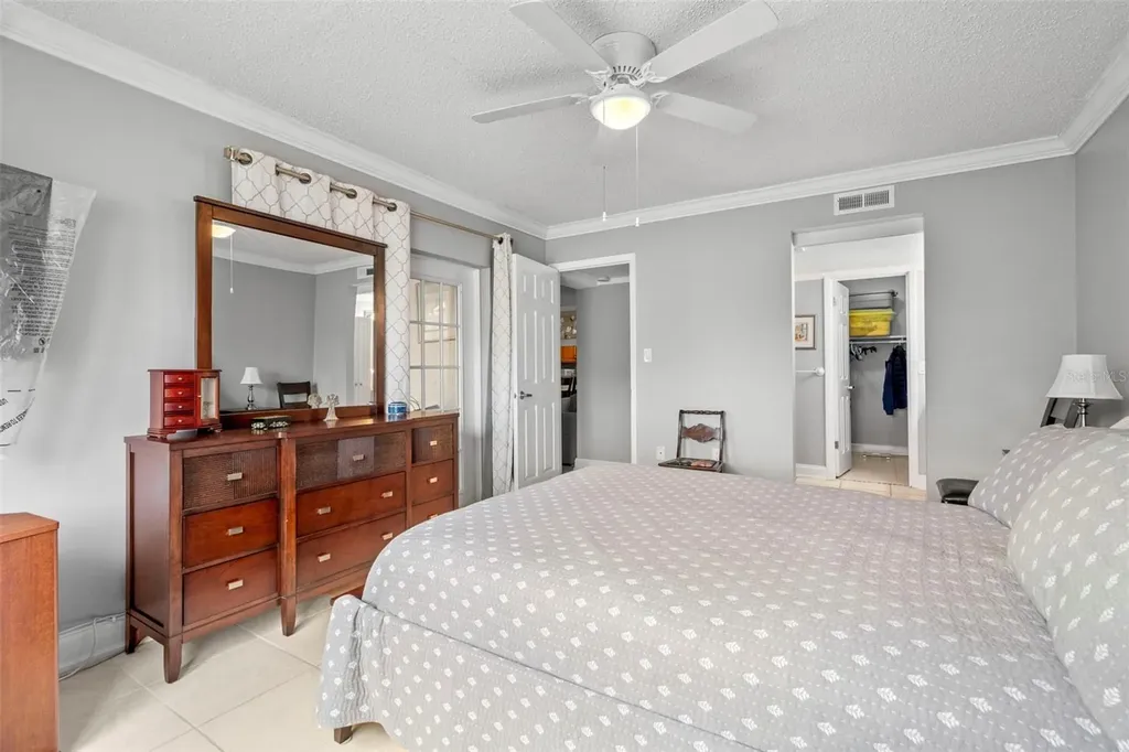 7701 Starkey Road Seminole FL 33777