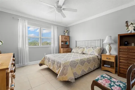 7701 Starkey Road Seminole FL 33777