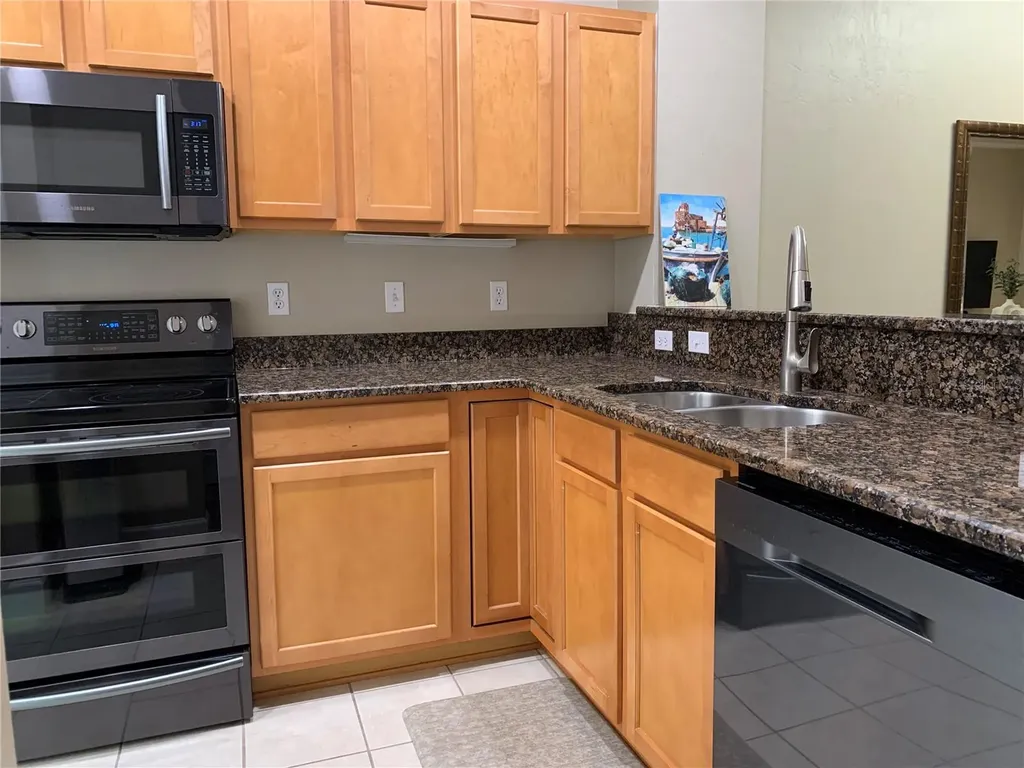 887 NW 21st Avenue Gainesville FL 32609