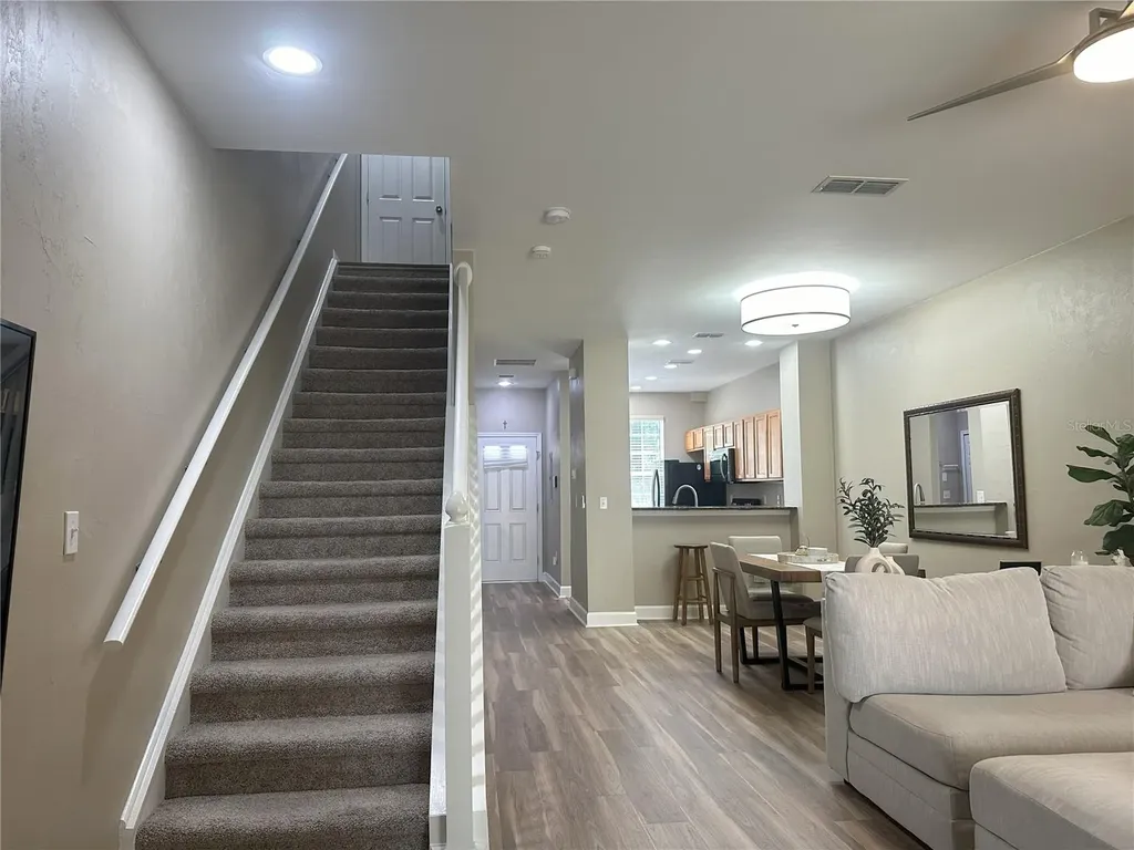 887 NW 21st Avenue Gainesville FL 32609
