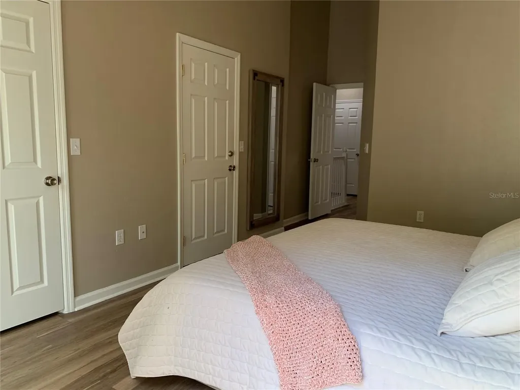 887 NW 21st Avenue Gainesville FL 32609