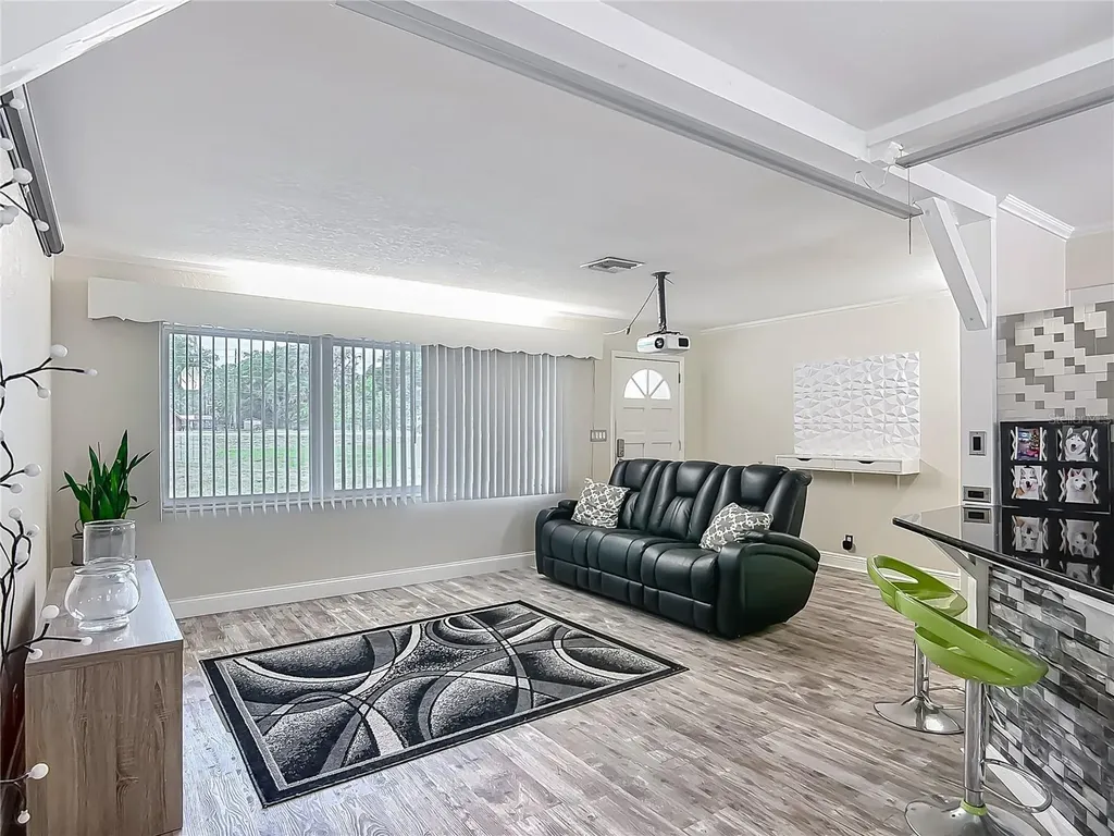 11763 SE Us Highway 301 Belleview FL 34420