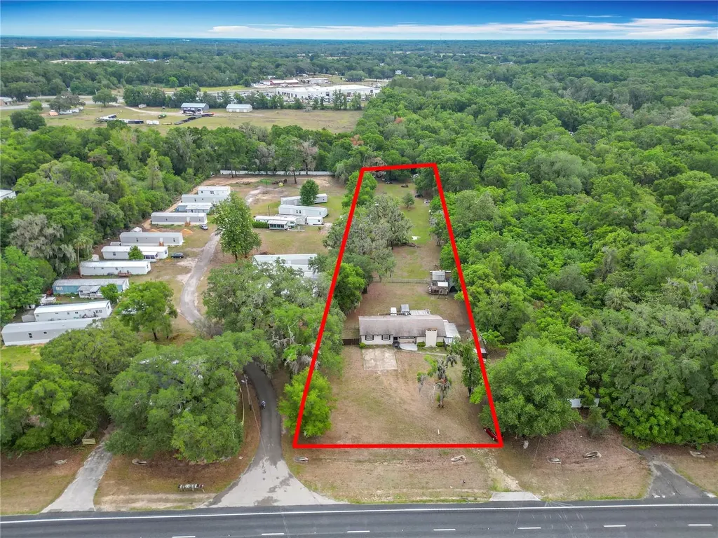 11763 SE Us Highway 301 Belleview FL 34420