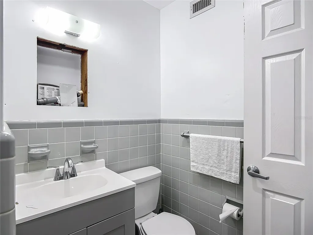 11763 SE Us Highway 301 Belleview FL 34420