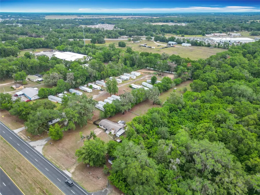 11763 SE Us Highway 301 Belleview FL 34420