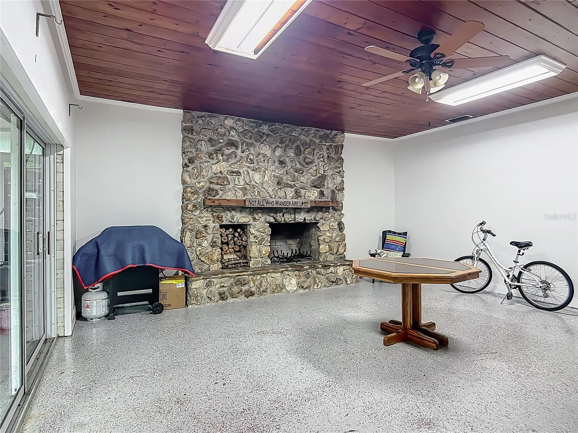 11763 SE Us Highway 301 Belleview FL 34420