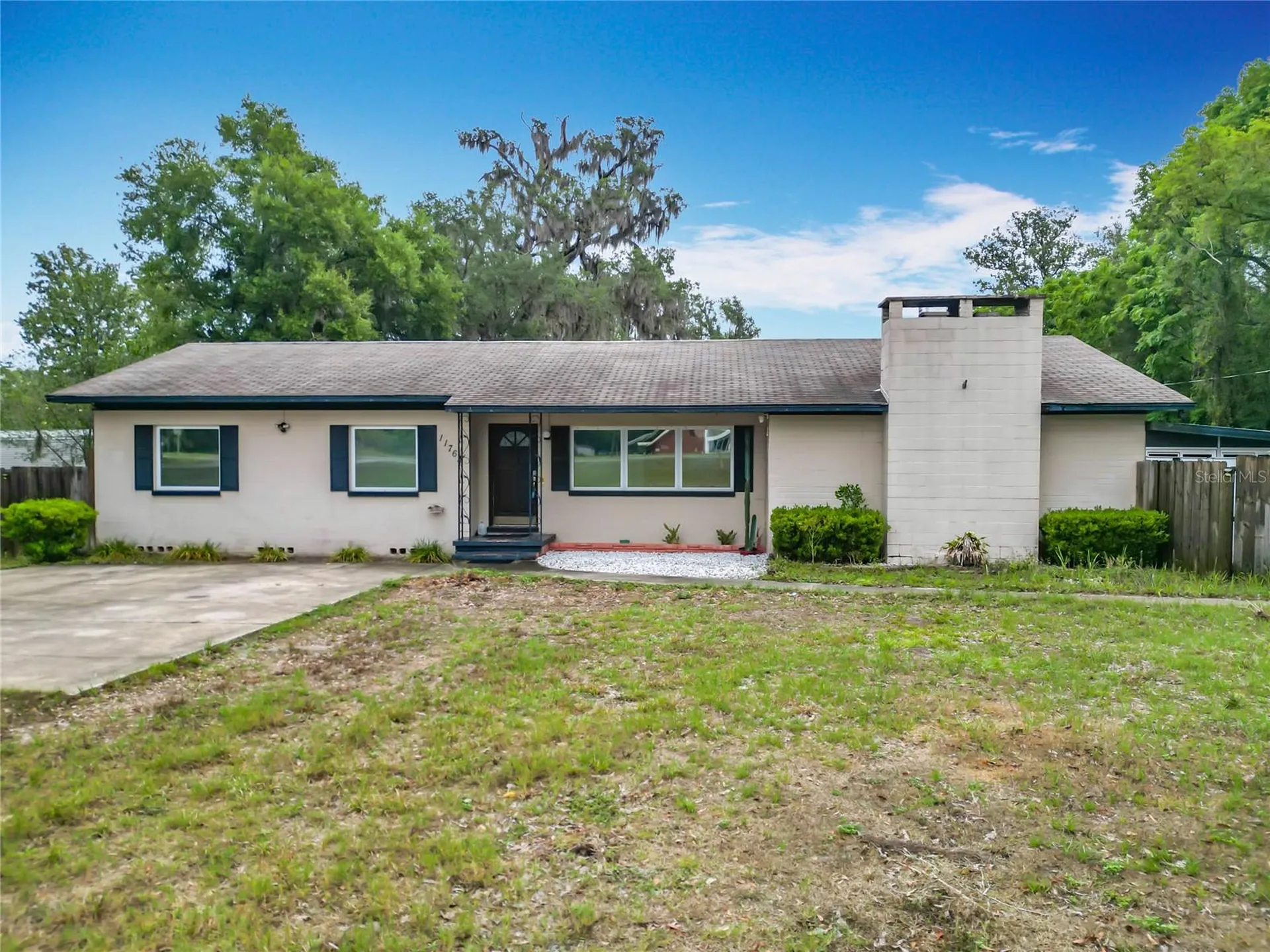 11763 SE Us Highway 301 Belleview FL 34420