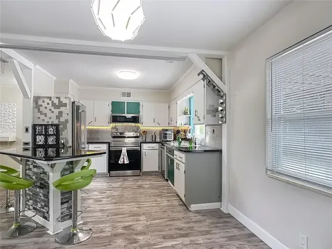 11763 SE Us Highway 301 Belleview FL 34420