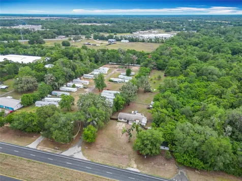 11763 SE Us Highway 301 Belleview FL 34420