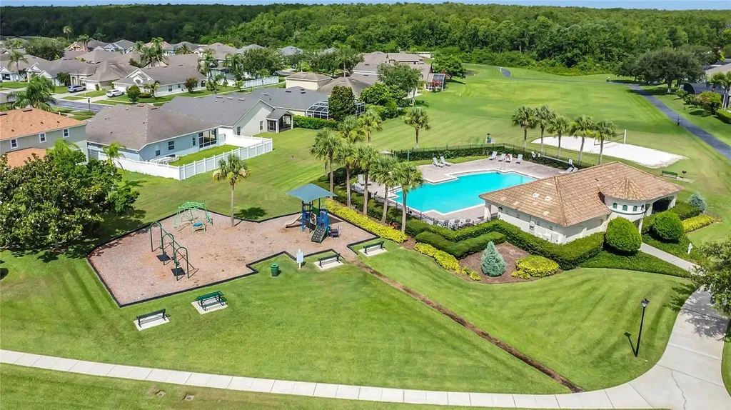 2975 White Cedar Circle Kissimmee FL 34741