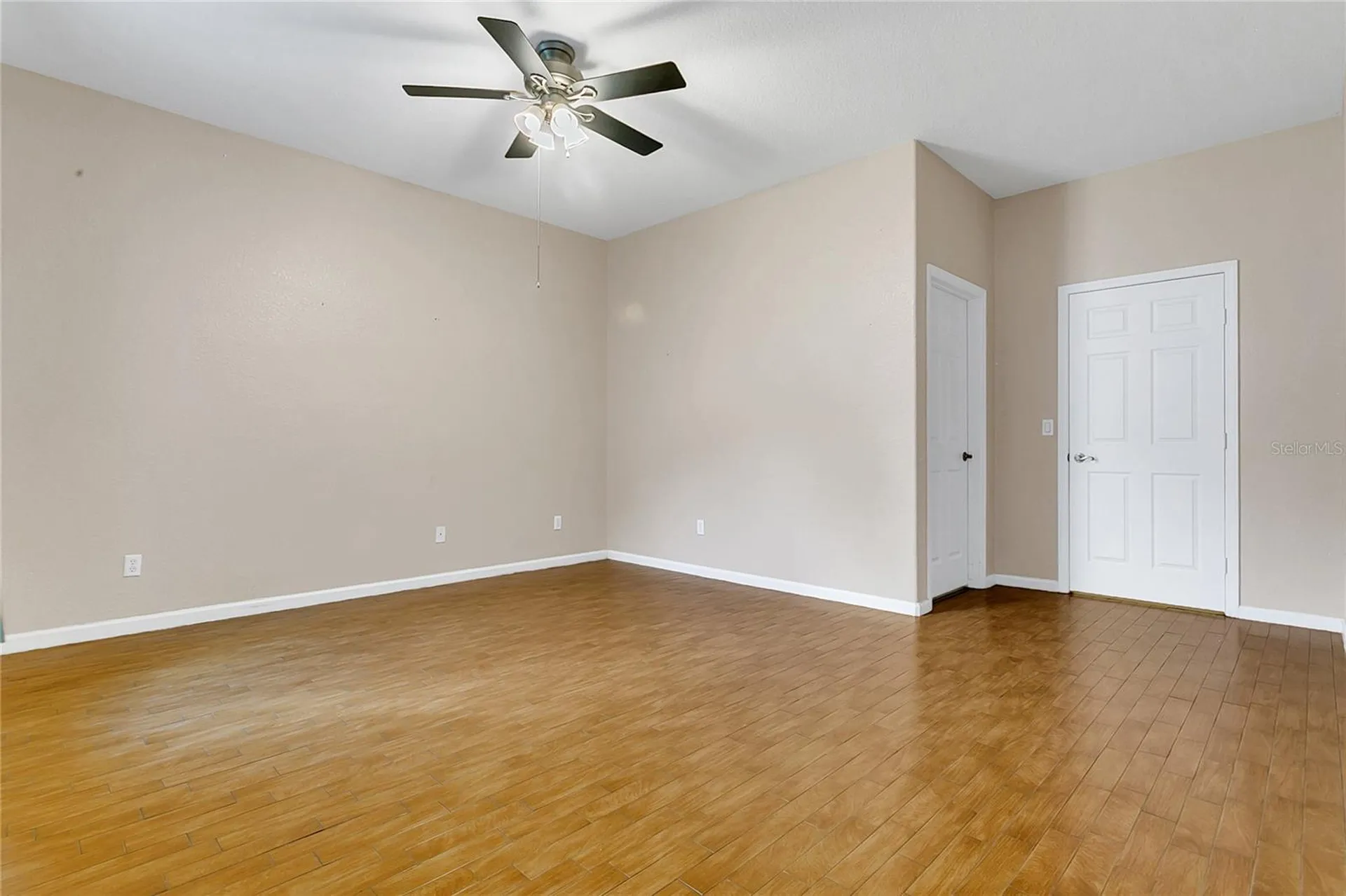 2975 White Cedar Circle Kissimmee FL 34741