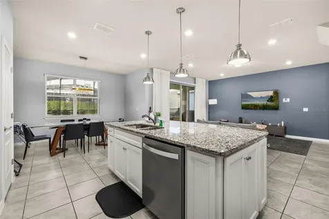 7184 Oakmoss Loop Davenport FL 33837