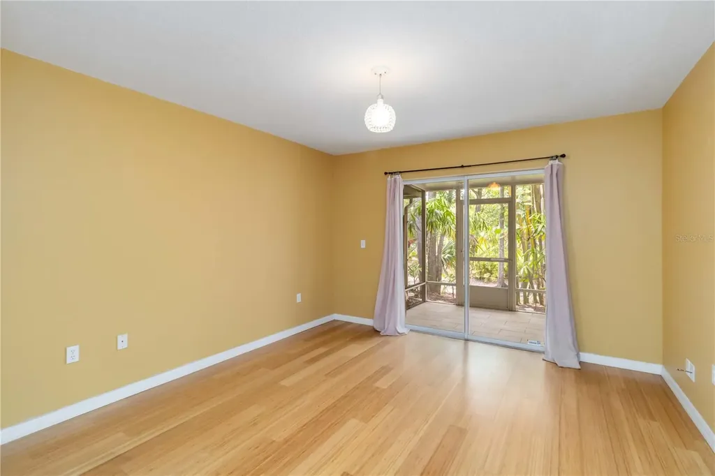 642 N Jefferson Avenue Sarasota FL 34237