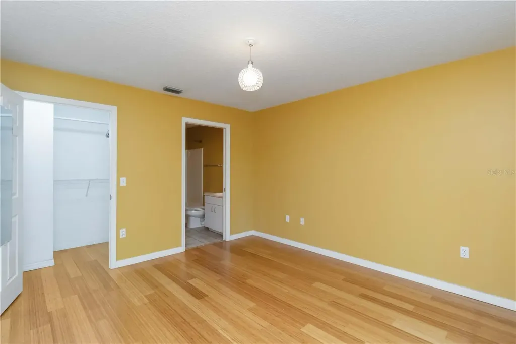 642 N Jefferson Avenue Sarasota FL 34237