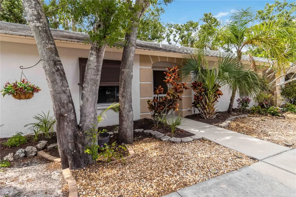 642 N Jefferson Avenue Sarasota FL 34237