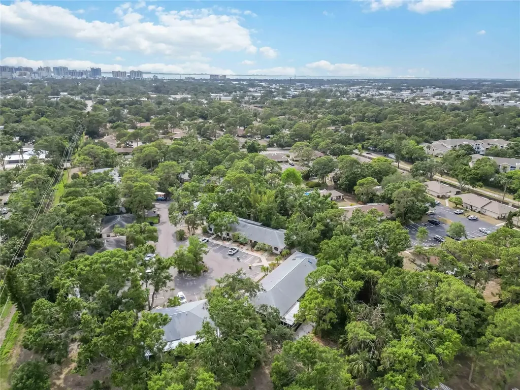 642 N Jefferson Avenue Sarasota FL 34237