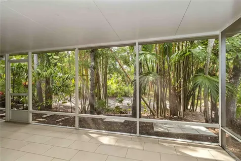 642 N Jefferson Avenue Sarasota FL 34237