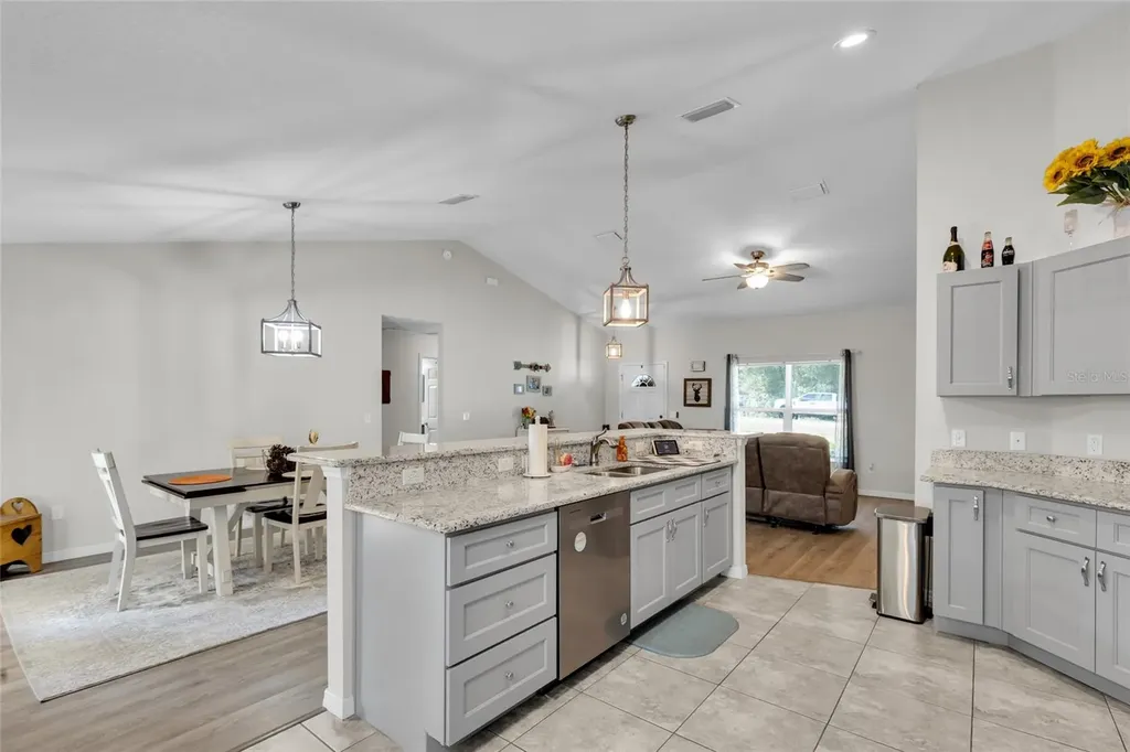 8635 SE 156 Street Summerfield FL 34491
