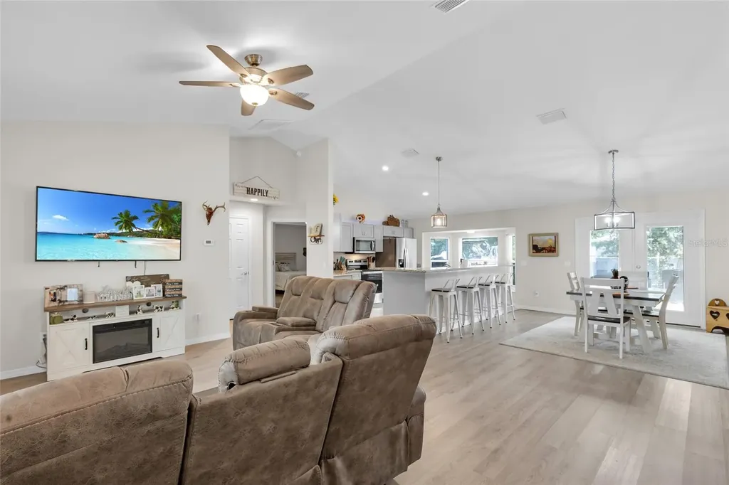 8635 SE 156 Street Summerfield FL 34491