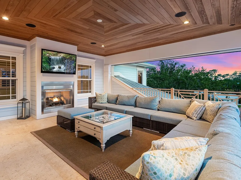 5132 Jungle Plum Road Sarasota FL 34242