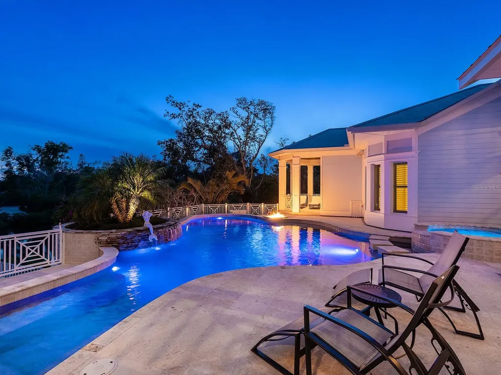 5132 Jungle Plum Road Sarasota FL 34242
