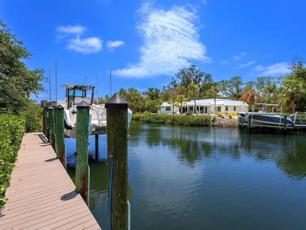 5132 Jungle Plum Road Sarasota FL 34242