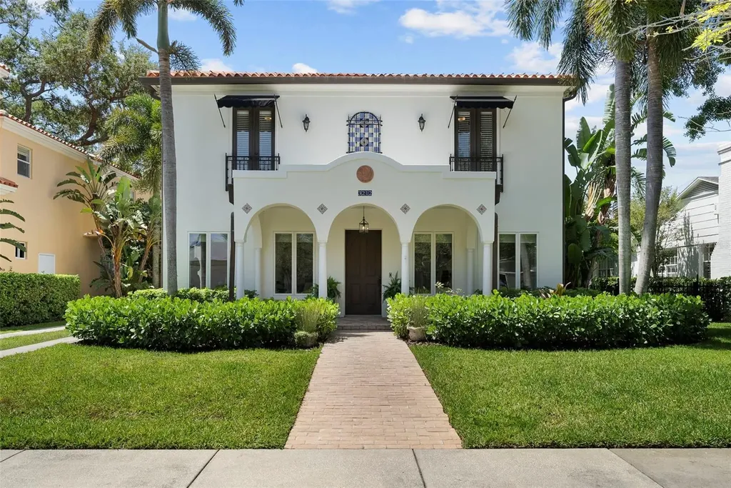 3212 W Fountain Boulevard Tampa FL 33609