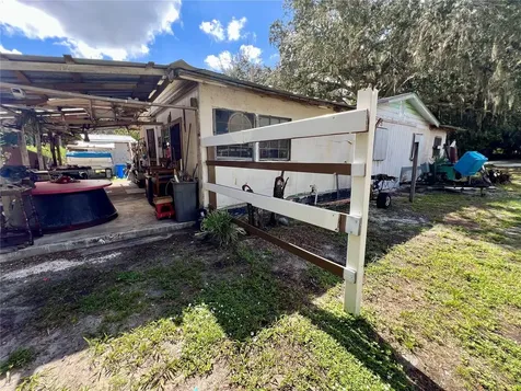 5809 County Road 547 N Davenport FL 33837