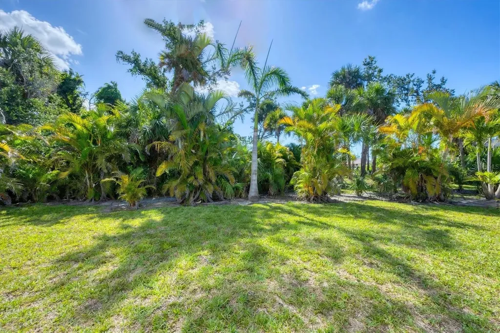 161 Haddock Drive Rotonda West FL 33947