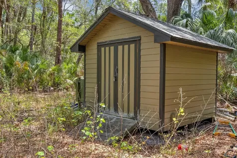 2024 Retreat Road Geneva FL 32732