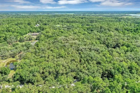 2024 Retreat Road Geneva FL 32732