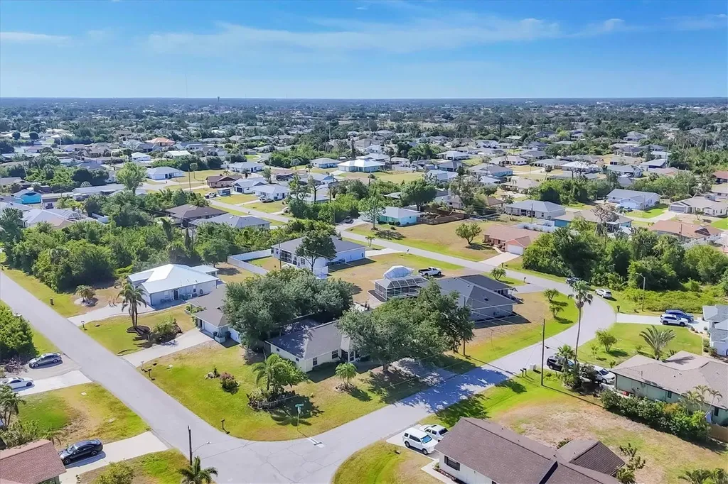 9366 Westminster Avenue Englewood FL 34224