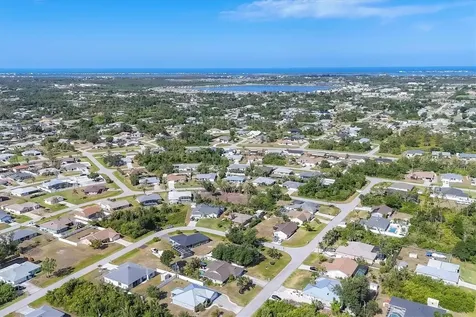 9366 Westminster Avenue Englewood FL 34224
