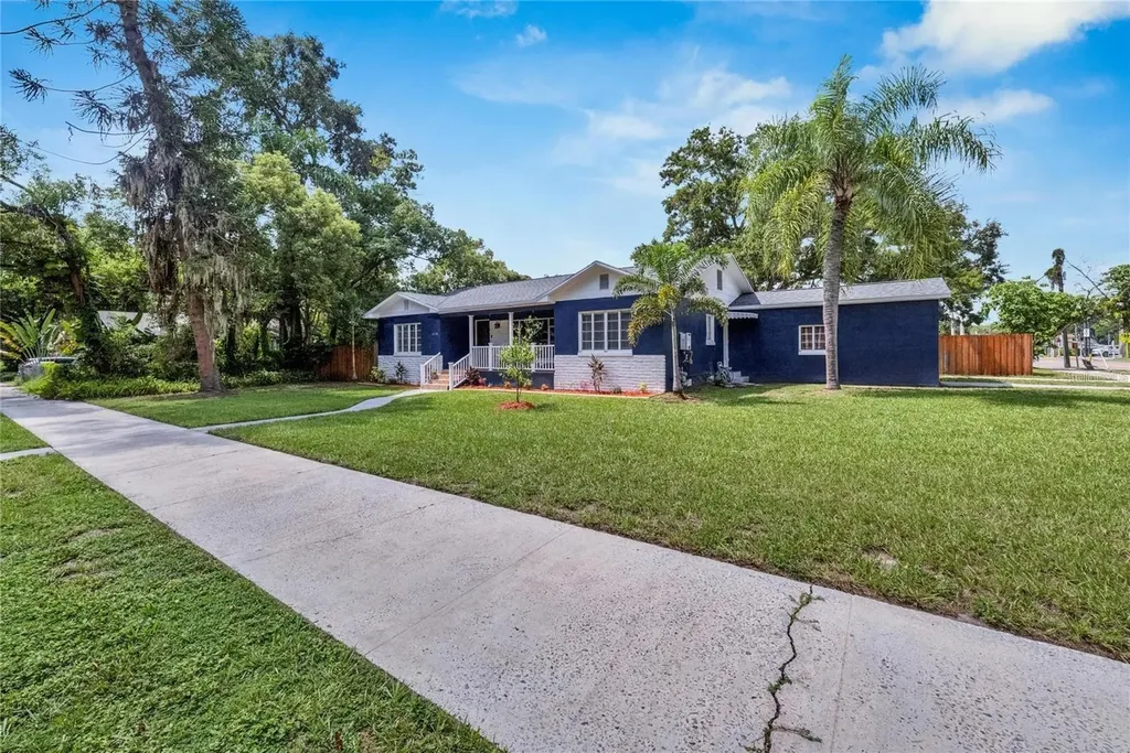 6110 N Suwanee Avenue Tampa FL 33604