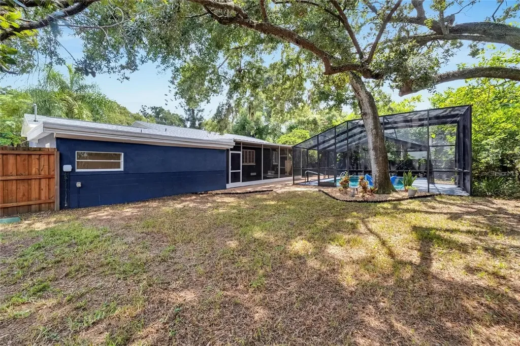 6110 N Suwanee Avenue Tampa FL 33604