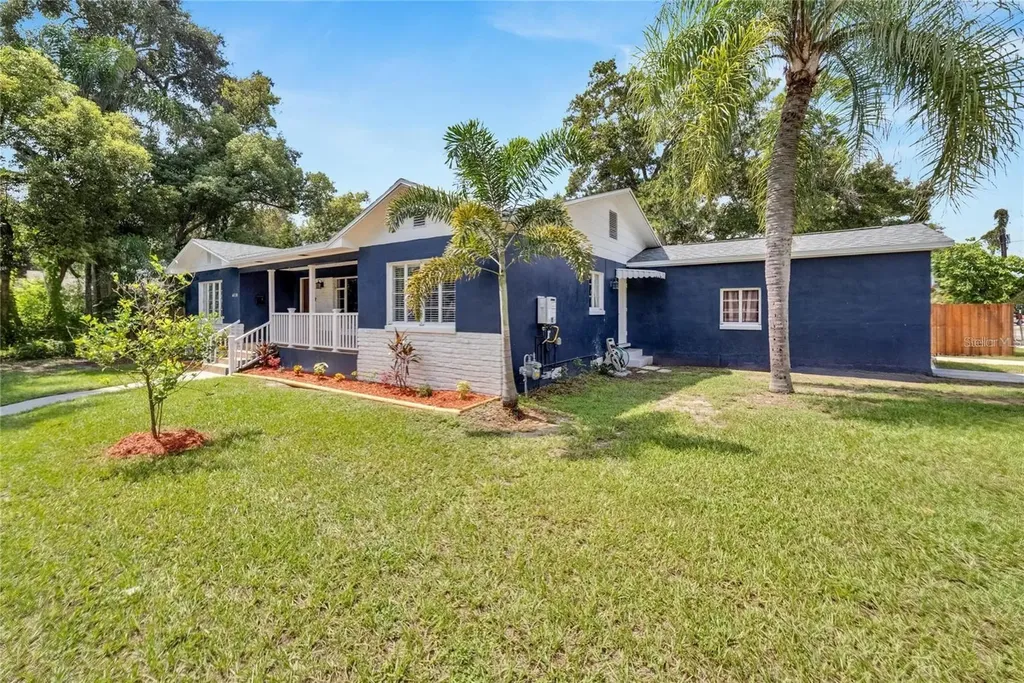 6110 N Suwanee Avenue Tampa FL 33604