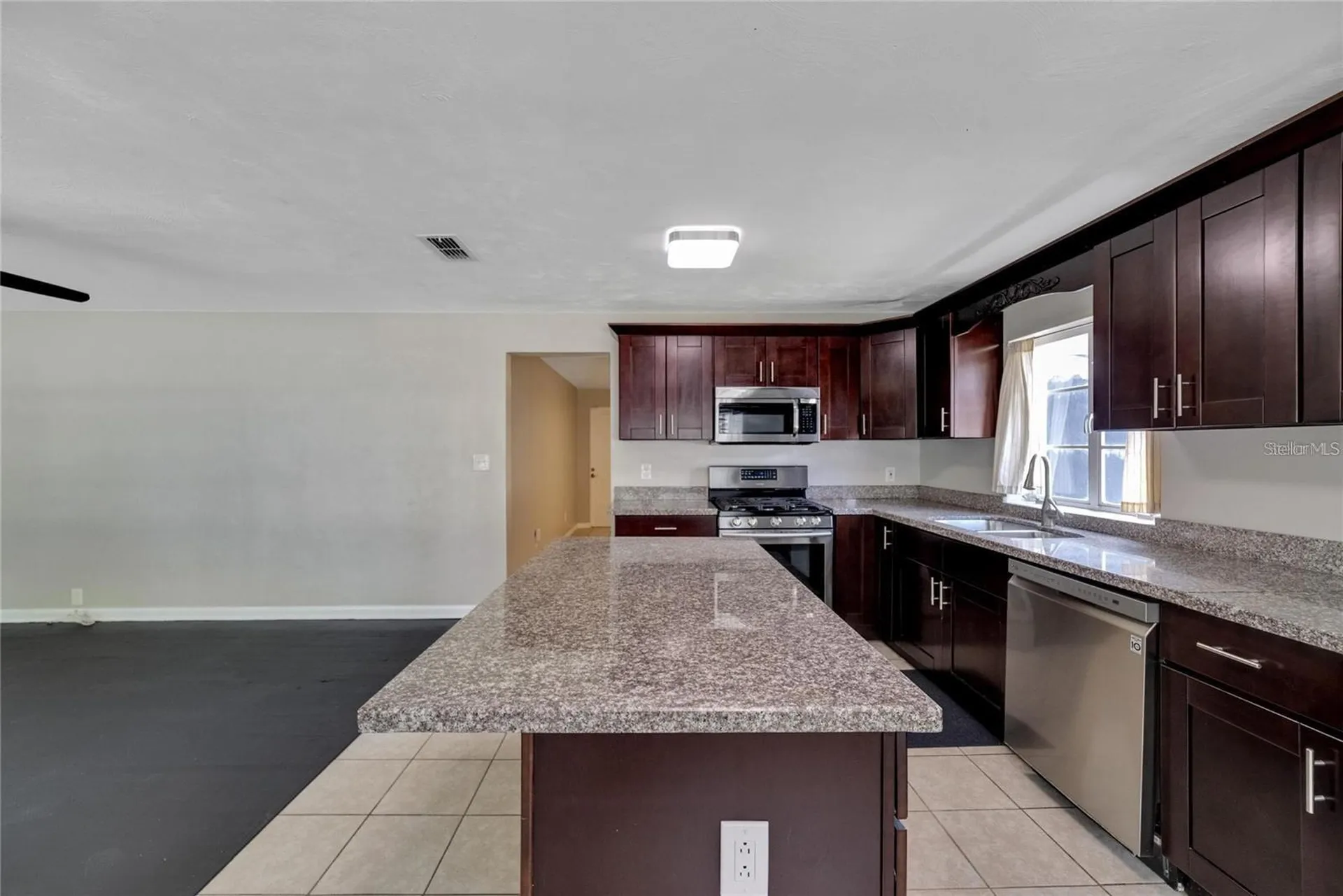 6110 N Suwanee Avenue Tampa FL 33604