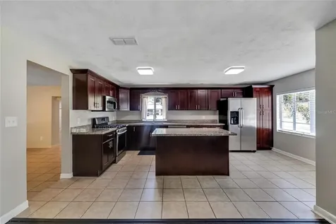 6110 N Suwanee Avenue Tampa FL 33604