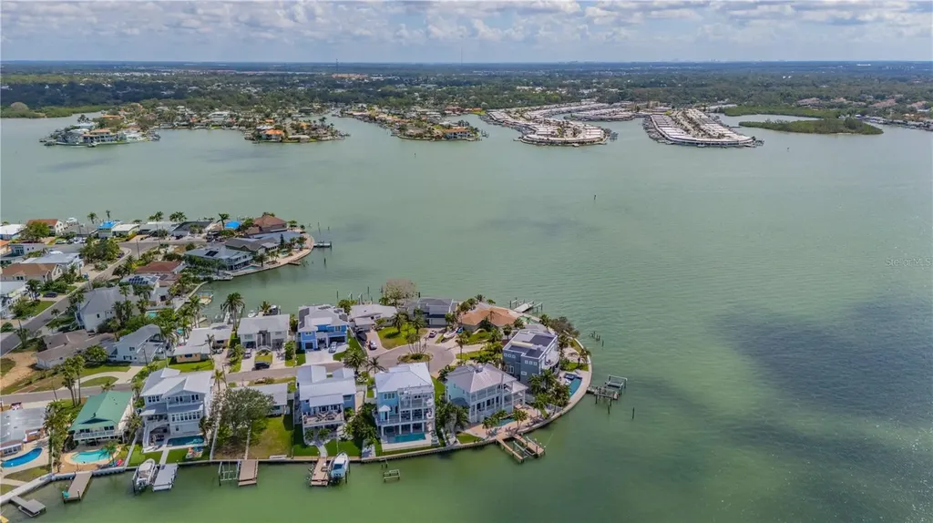 16003 5th Street E Redington Beach FL 33708