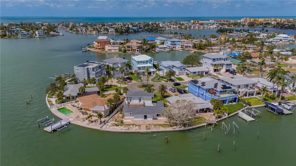 16003 5th Street E Redington Beach FL 33708