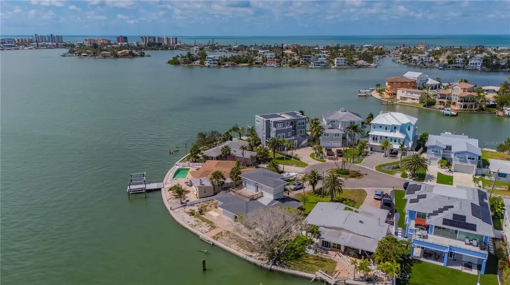16003 5th Street E Redington Beach FL 33708