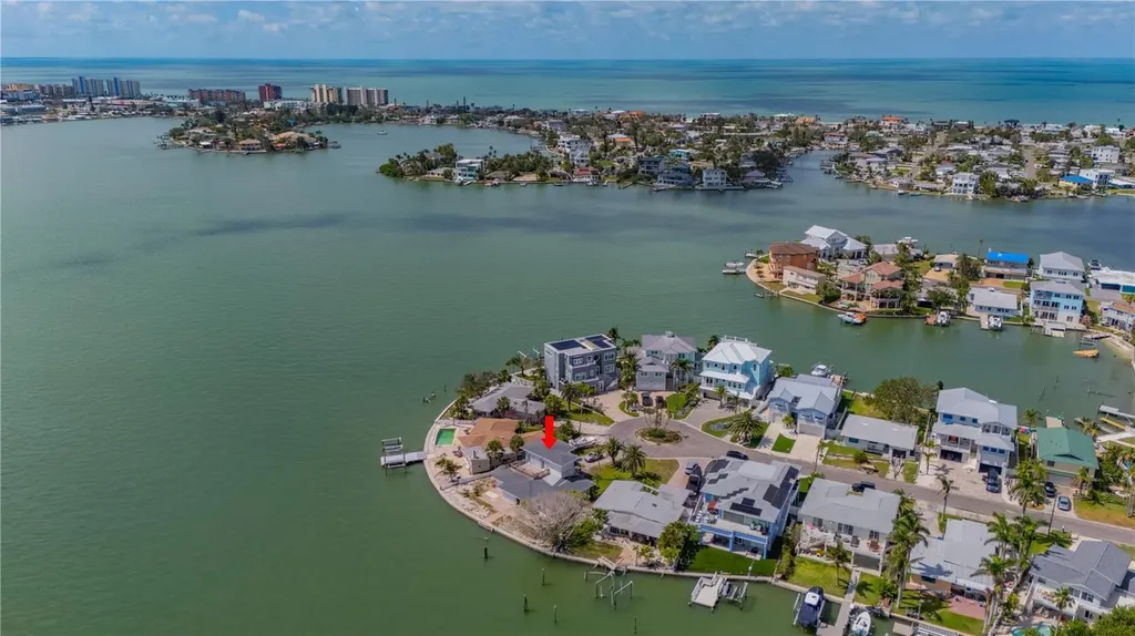 16003 5th Street E Redington Beach FL 33708