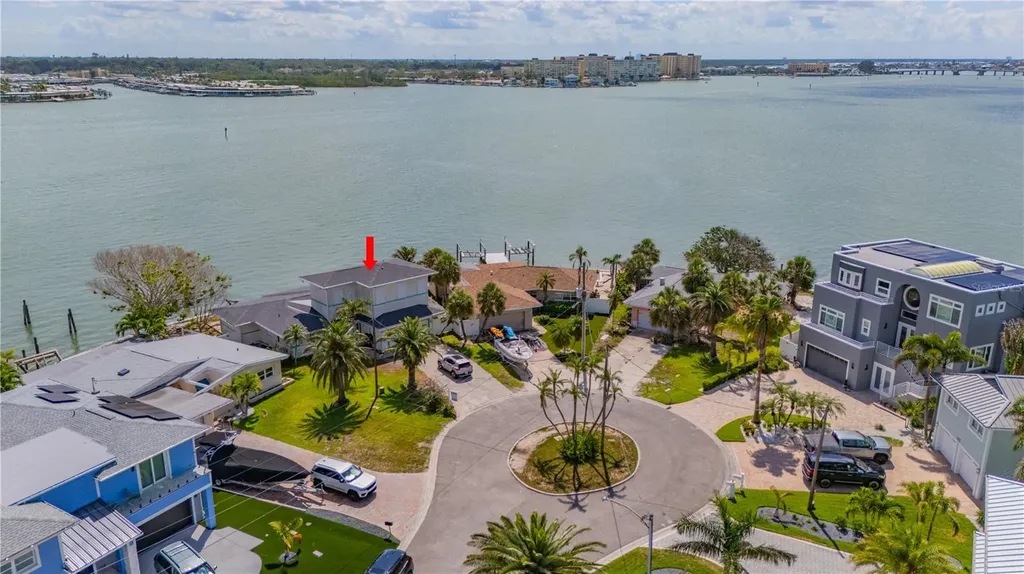 16003 5th Street E Redington Beach FL 33708