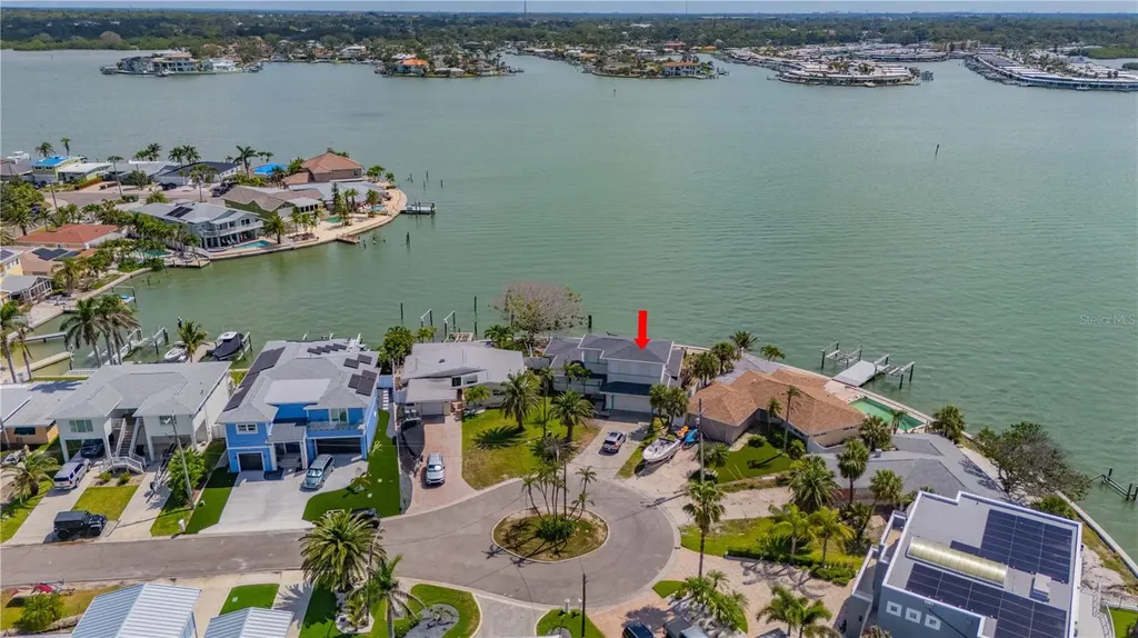 16003 5th Street E Redington Beach FL 33708