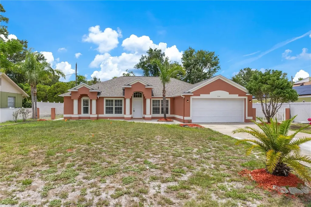 514 Richmond Avenue Deltona FL 32725