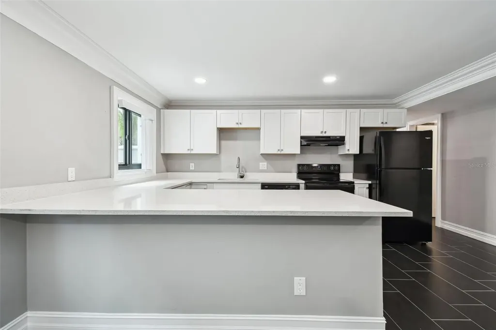2942 W Bay Drive Belleair Bluffs FL 33770