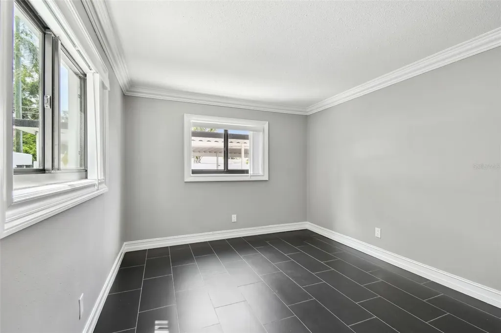 2942 W Bay Drive Belleair Bluffs FL 33770