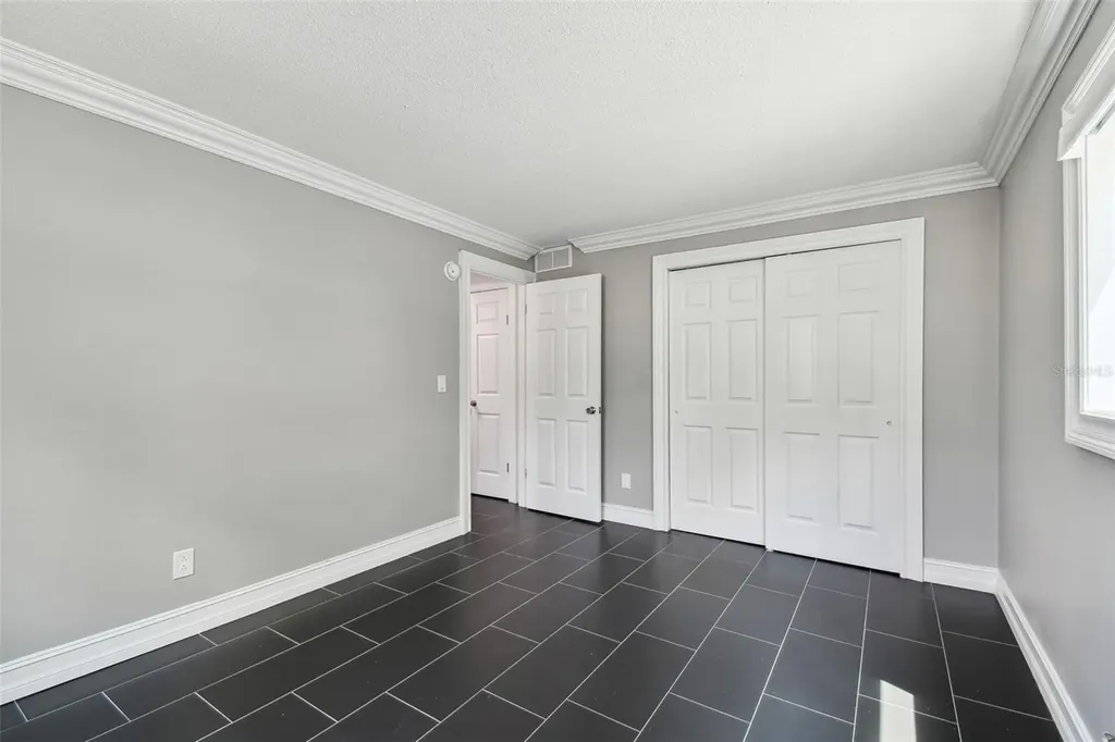 2942 W Bay Drive Belleair Bluffs FL 33770